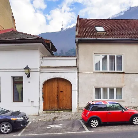 Intimo Oldtown Romantic Apartment Brasov Exterior photo