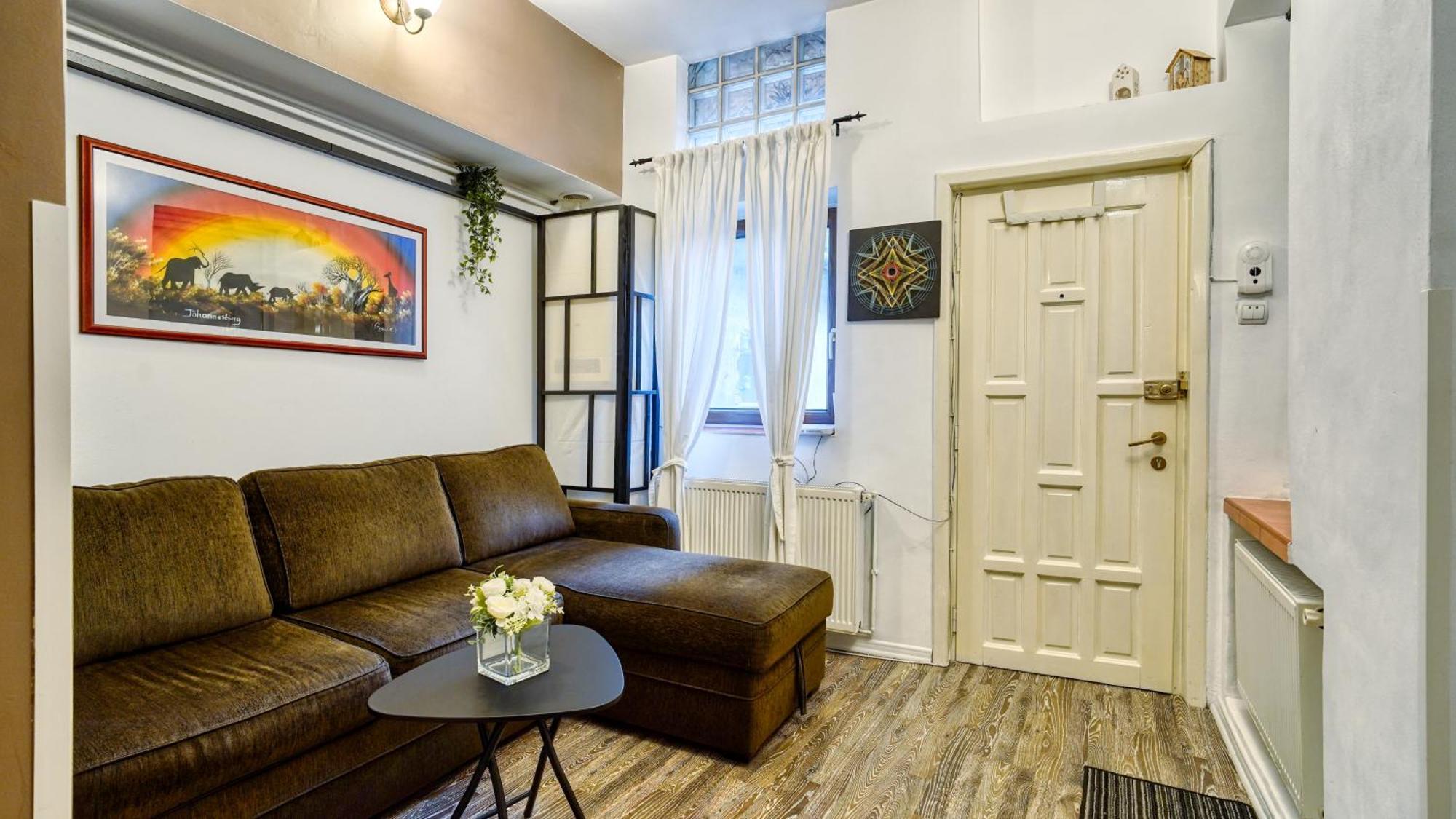Intimo Oldtown Romantic Braşov