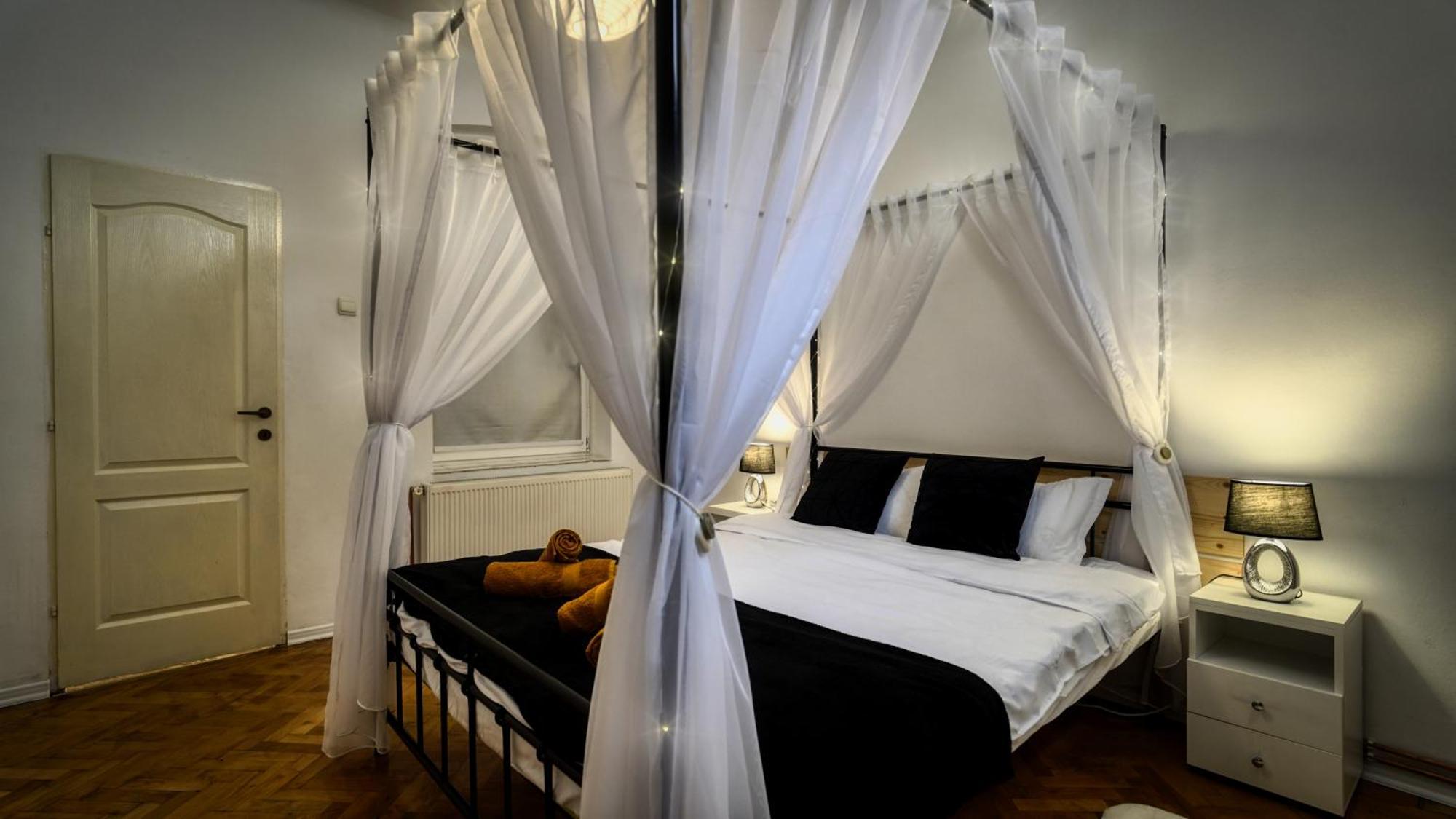 Intimo Oldtown Romantic Apartment